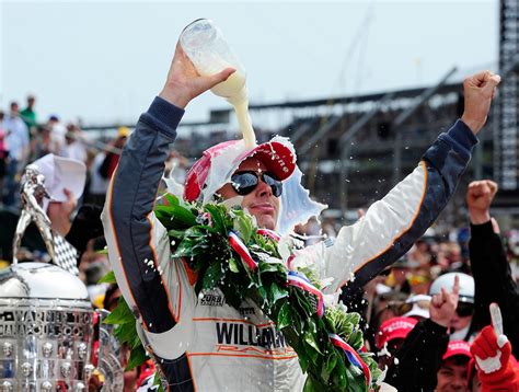Dan Wheldon Dies In Massive Indycar Wreck The Washington Post