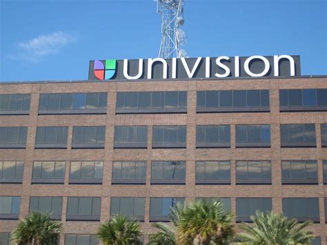 Univision Television Stations Houston Tx 5100 Sw Fwy Phone