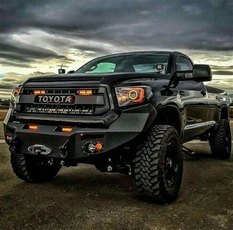 Resultado de imagen para toyota tundra lifted | Camionetas toyota
