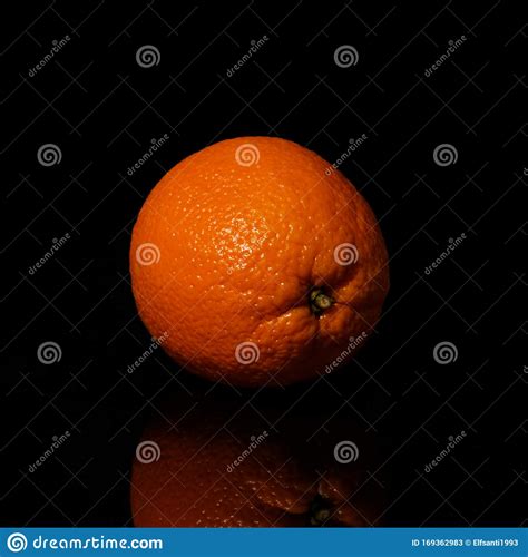 Oranges Fruit On A Black Background With Reflection Stock Image Image