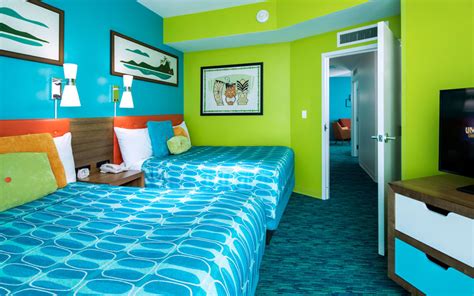 Continuing reading below for more info. Universal Orlando Close Up | 12 Amazing Rooms You Won't ...