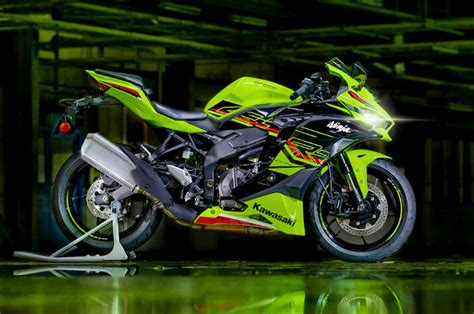 Kawasaki Zx R Sportbike Gets Hp Inline Four Engine Autocar India