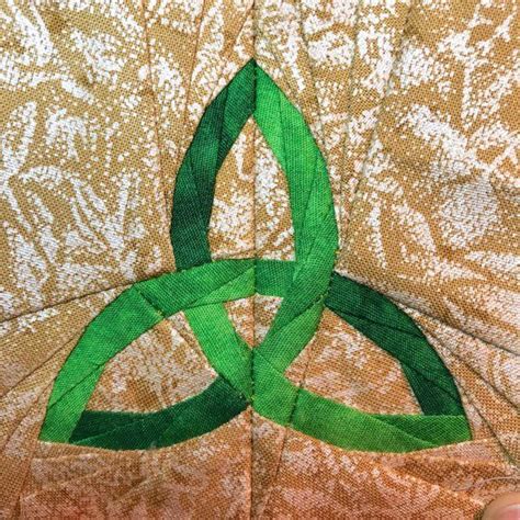 Celtic Trinity Knot Paper Piecing Pattern Pdf Etsy Paper Piecing