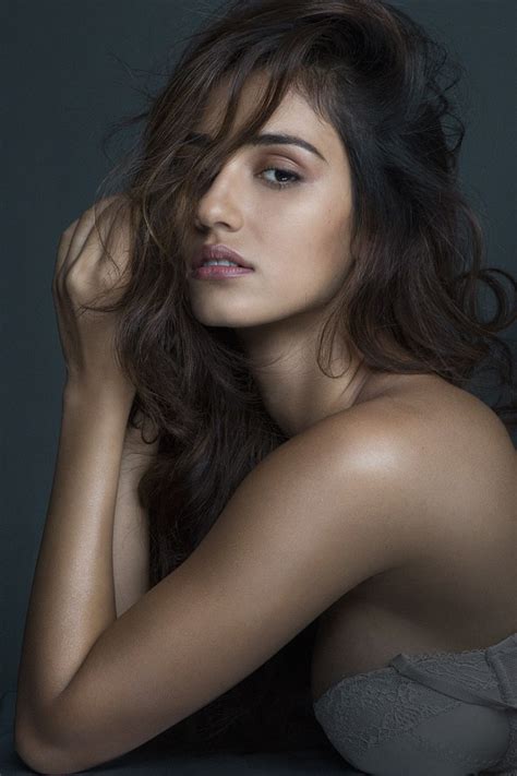 It Will Show Dhoni S Emotional Side Disha Patani Talks About Playing Cricketer S Ex