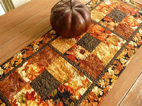 Another Fall Table Runner With Easy To Change Colours For Different