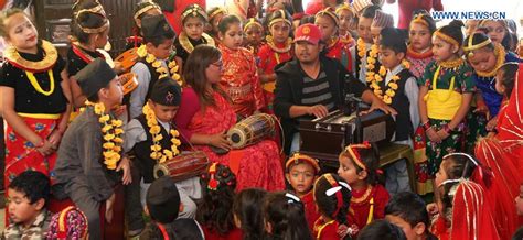 Tihar Festival Celebrated In Kathmandu Nepal Xinhua Englishnewscn