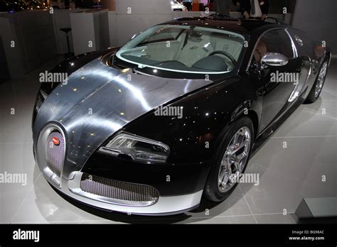 Bugatti Veyron Hi Res Stock Photography And Images Alamy