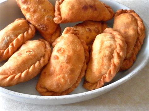 Curry Puffs Deep Fried Pastries With Curried Meat And Potatoes
