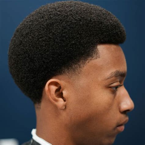 We will discuss afro hairstyles for women who make you look very charming appearance. 25 Best Afro Hairstyles For Men (2020 Guide)