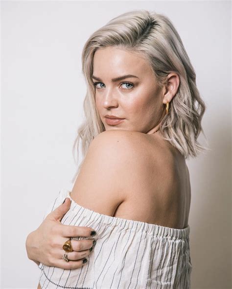Super Sexy Photos Of Anne Marie