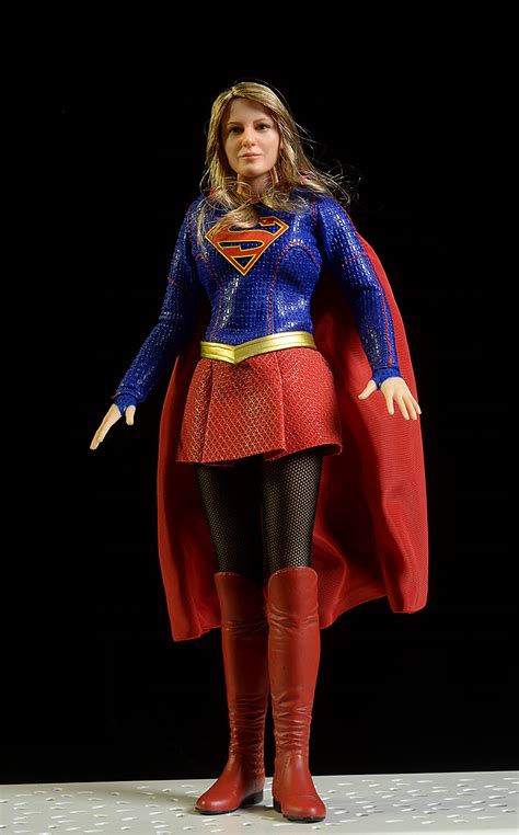 Review And Photos Of Supergirl Dc Television Action Figure