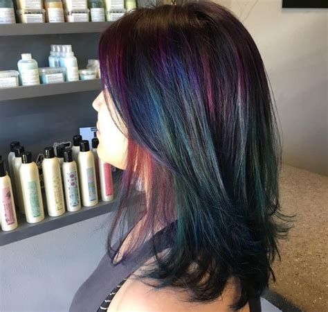 With these latest oily hairstyles, throw away your concerns and achieve perfect looks that can be fit for several occasions and trends. Oil Slick Hair: Everything To Know About the Fun Color Trend