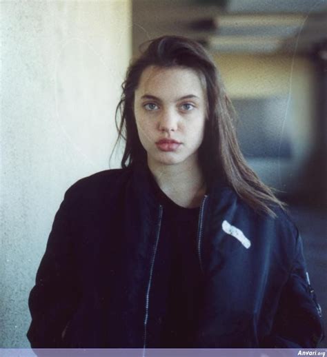 #angelina jolie #young angelina jolie #mojave moon #gifs #girls #movies #retro #vintage #1990s #90s #fashion #upload. Young Angelina Jolie