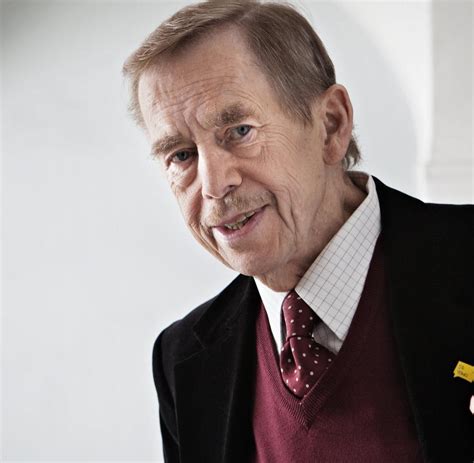 Vaclav havel, czech playwright and political dissident who, after the fall of communism, was president of czechoslovakia and of the czech republic. Mit 75 Jahren: Tschechiens Ex-Präsident Vaclav Havel ...