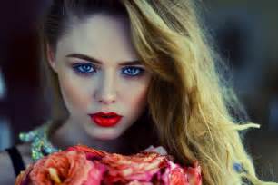 Women Looking At Viewer Blue Eyes Face Flowers Red Lipstick