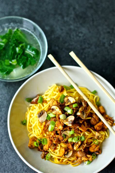 Try our delicious food and service today. Olivia Cooks in Holland: MIE AYAM JAMUR | MUSHROOM CHICKEN ...