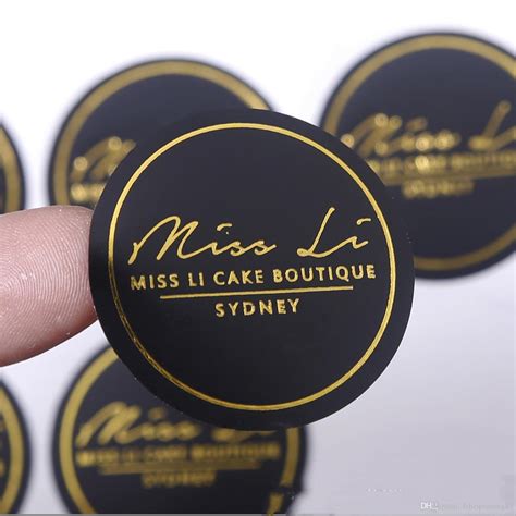 2020 Customized Round Matte Vinyl Adhesive Sticker Label With Gold