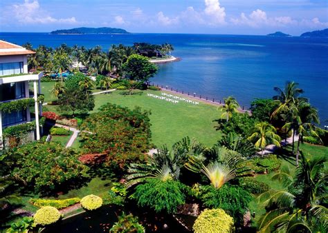 We recommend calling ahead to confirm details. Shangri-La's Tanjung Aru Resort | Audley Travel