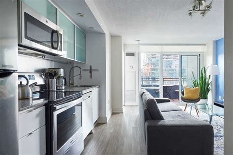 2 Bed 2 Bath Luxurious Condo For Rent In Toronto Cityplace