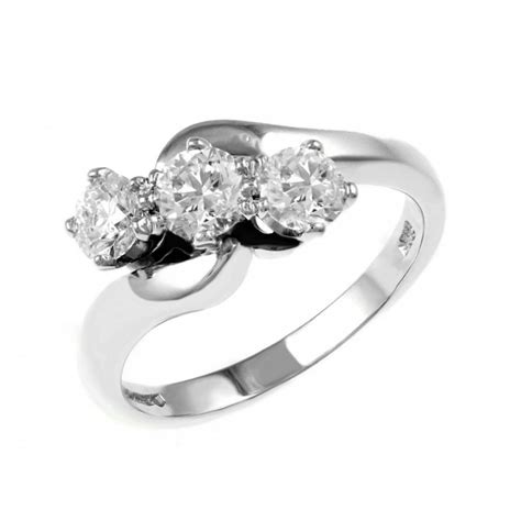 Platinum 052ct Round Brilliant Cut Diamond 3 Stone Twist Ring