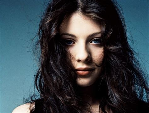 34 Actresses With Long Dark Hair And Blue Eyes
