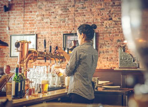 10 things you need to know before becoming a bartender proof