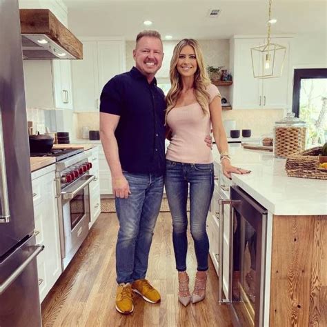 christina anstead s unbelievable physique wows fans as she shows off never ending legs hello