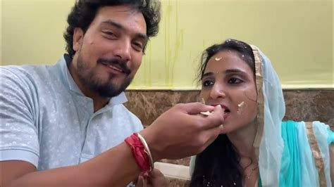 Raat Mai Kheli Cake Se Holi Surprise Birthday Celebration Dynamic Zone Youtube