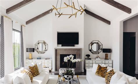 We've got tips and tutorials to help you decorate every room in your home plus hundreds of photo galleries to inspire you. Interior Designer Vs. Interior Decorator: What's The ...