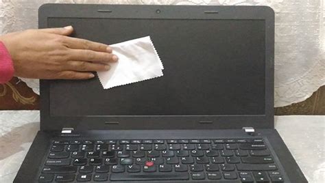 How To Clean Laptop Screen Safely