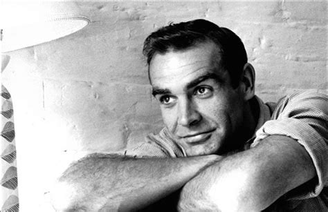 20 Amazing Vintage Photos Of Sean Connery When He Was Young ~ Vintage