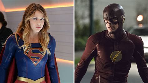 Supergirl Et The Flash Se Montrent En Costume Sur Le Tournage De Leur