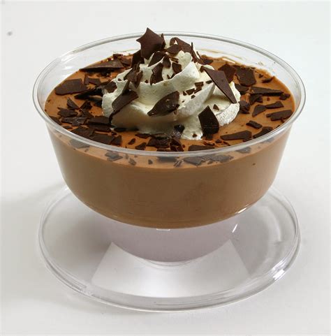 This is a dessert served in many restaurants and may seem complicated or sophisticated. RESEPI MUDAH CHOCOLATE MOUSSE YANG MENYELERAKAN ...