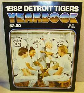 Detroit Tigers Mlb Baseball Yearbook Vintage Rare Ex Ebay
