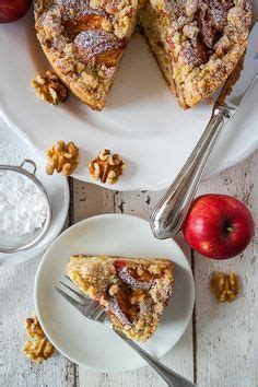 Es ist wieder der 26. Apfel-Walnuss-Crumble-Kuchen | Apfel walnuss kuchen rezept ...