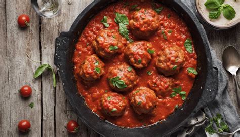Turkey Meatballs With Tomato Sauce Your Gourmet Guru
