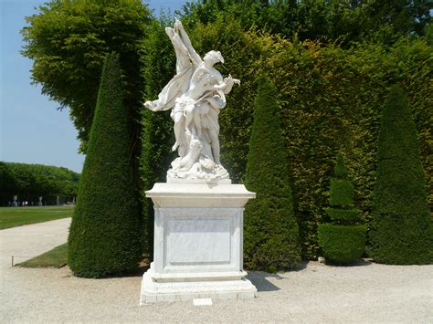 Statue In Versailles Gardens Versailles Garden Palace Of Versailles