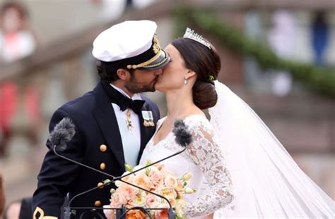 Prinzessin von schweden seit dem 13.juni 2015 durch heirat. Carl Philip und Sofia haben Ja gesagt: Schweden hat eine ...