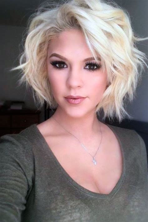 30 Easy Short Hairstyles For Women To Appear As Diva Hottest Haircuts