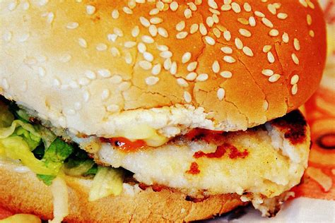 These chicken burgers are flavorful, fairly simple to make, and quite delicious. Try This Bondi Portuguese Chicken Burger Recipe