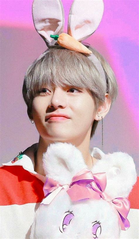 Let's check out some of bts v and yeotan's images here: Pin by SJ_BTS_GOT7ฯลฯ on BTS | 방탄소년단 | Bts taehyung ...