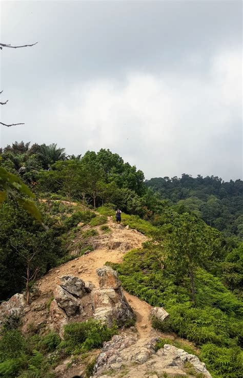 Tinggi ke bukit botak ?!! Hiking & Gardening: Bukit Botak , Puncak Alam