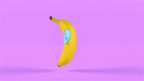 Hilarious And Surprising Bananas Gifs Fubiz Media