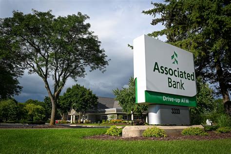 Associated Bank To Close Rockton Avenue Branch In Rockford Rock River