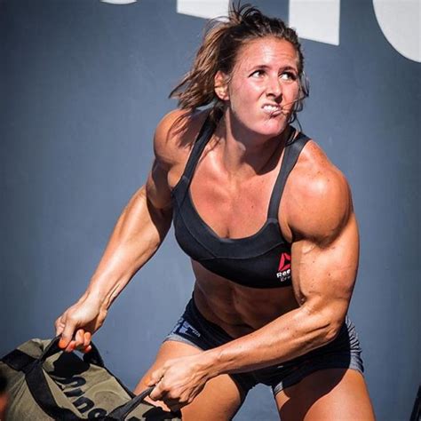 Pin By Gil Zem On Biceps With Images Female Crossfit Athletes Crossfit Motivation Crossfit