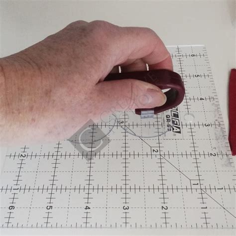Quilting Ruler Handle With Suction Grips For Rulers And Templates