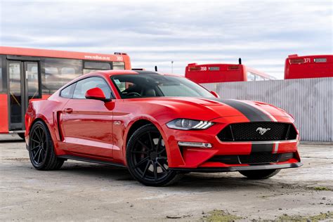 Red Ford Mustang Gt