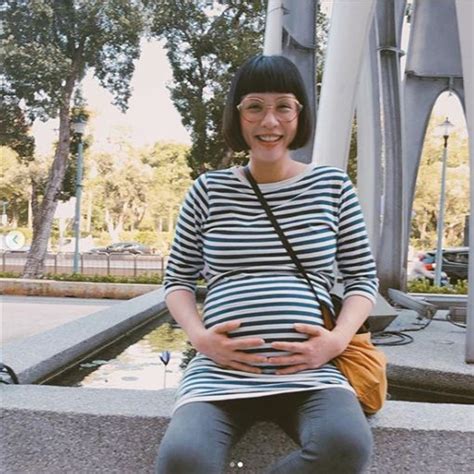 Include (or exclude) self posts. 魏如萱挺8個月巨肚自拍!竟慘遭打掃阿姨脫口：走樣了… | 娛樂星聞