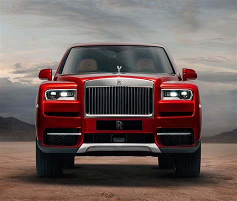 It is available in 1 variants, 1 engine, and 1 transmissions option: Rolls Royce Cullinan - Le Grand Mag