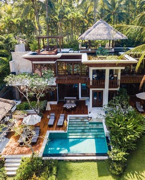 Cette Villa à Bali 😍 Avec Qui Tu Veux Y Aller ⠀ ⠀ ⠀ ︎ ⠀ 📸 Par